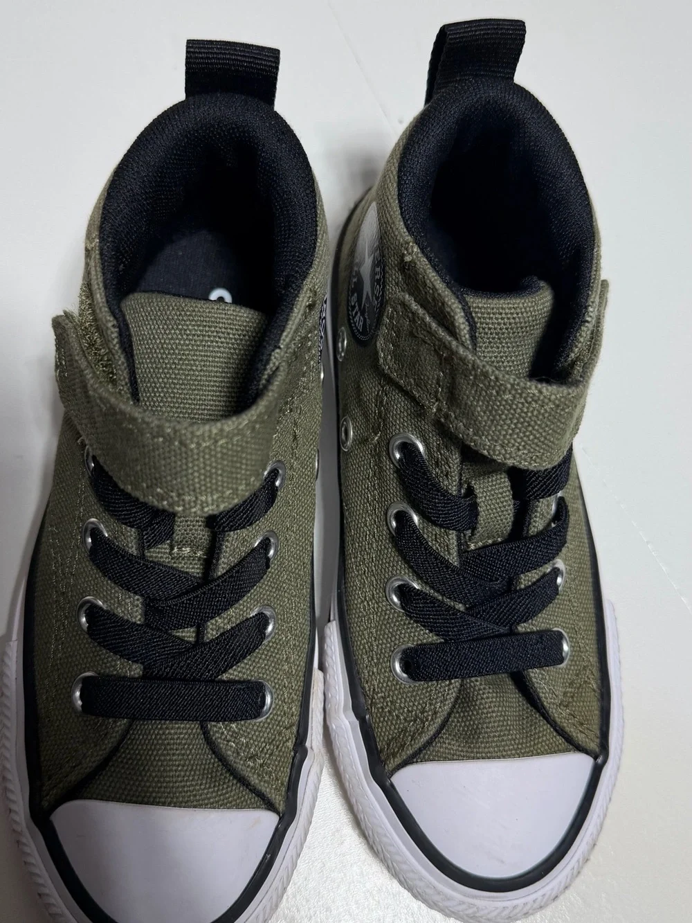Converse Chuck Taylor All Star 1V Mid Olive Green Kids Size 11 Easy-On